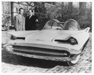 1955 Lincoln Futura Concept Press Photo 0523 - Predecessor to the Batmobile