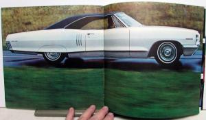 1966 Pontiac Dealer Sales Brochure GTO 2+2 OHC-6 The Tiger Scores Again Large