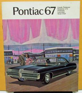 1967 Pontiac Canadian Dealer Sales Brochure Parisienne Laurentian Strato-Chief