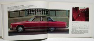 1975 Lincoln Continentals Town Car Coupe Sedan Mark IV Sales Brochure Gold Orig