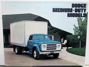 1975 Dodge Medium Duty Trucks D500 D600 D700 D800 Color Sales Brochure Original