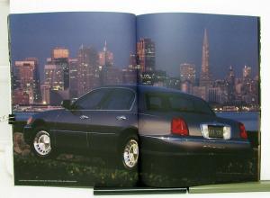 2000 Lincoln Town Car Sales Brochure & Specifications