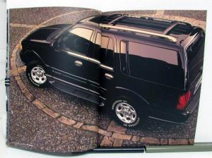 2001 Lincoln Navigator Sales Brochure & Specifications