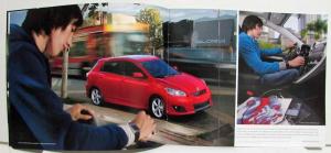 2009 Toyota Matrix Sales Brochure