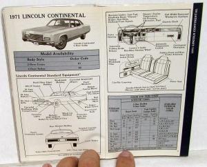 1971 Lincoln Mercury Dealer Pocket Facts Data Book Sales Reference Original