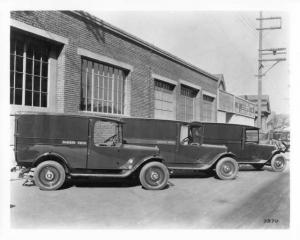 1928 GMC Truck Panel Delivery Factory Press Photo 0091