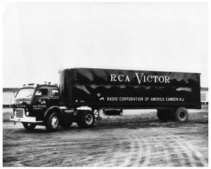 1950s White Tractor Trailer Truck Press Photo 0102 - RCA Victor - Camden NJ