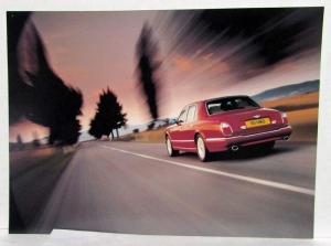 2000 Rolls-Royce & Bentley Motor Cars Press Kit - Arnage