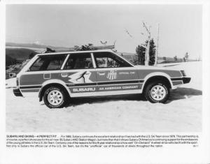 1985 Subaru 4WD Station Wagon US Ski Team Official Car Press Photo 0058