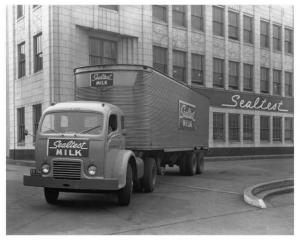 1950s White 3000 Series Truck Press Photo 0230 - Sealtest Milk