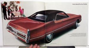 1971 Chrysler Newport 300 New Yorker Town & Country Imperial Sales Brochure