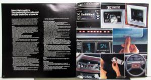 1980 Ford Thunderbird Town Landau Specifications Sales Brochure