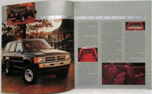 1987 Toyota Trucks Sales Brochure - Canadian - 4Runner Pickup